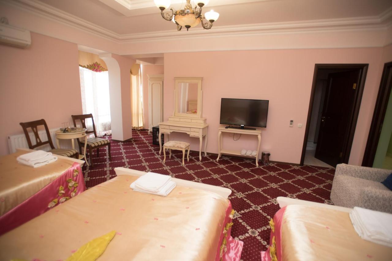 Altin Palace Comrat Zewnętrze zdjęcie