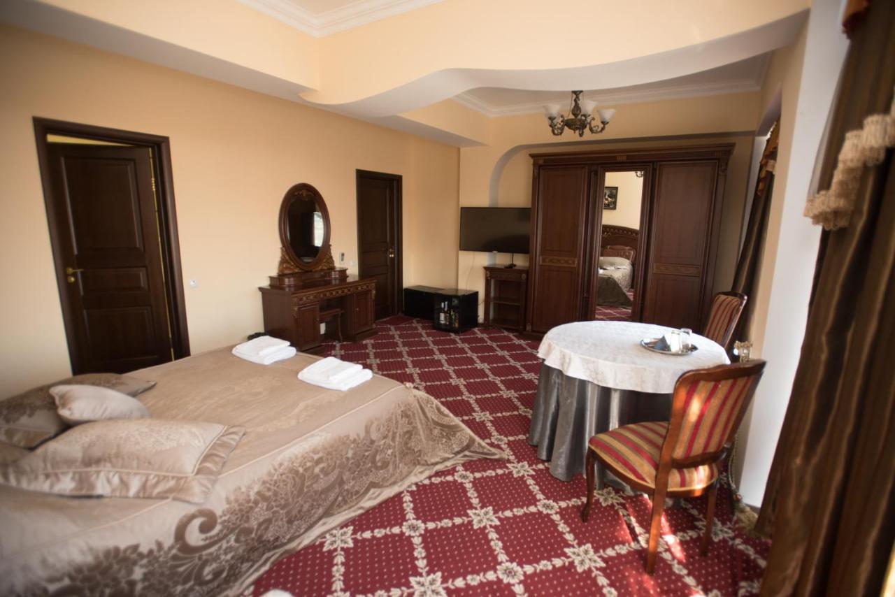 Altin Palace Comrat Zewnętrze zdjęcie